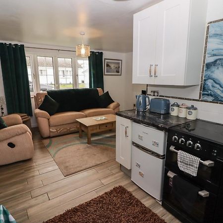 13 Gower Holiday Village Swansea Eksteriør bilde
