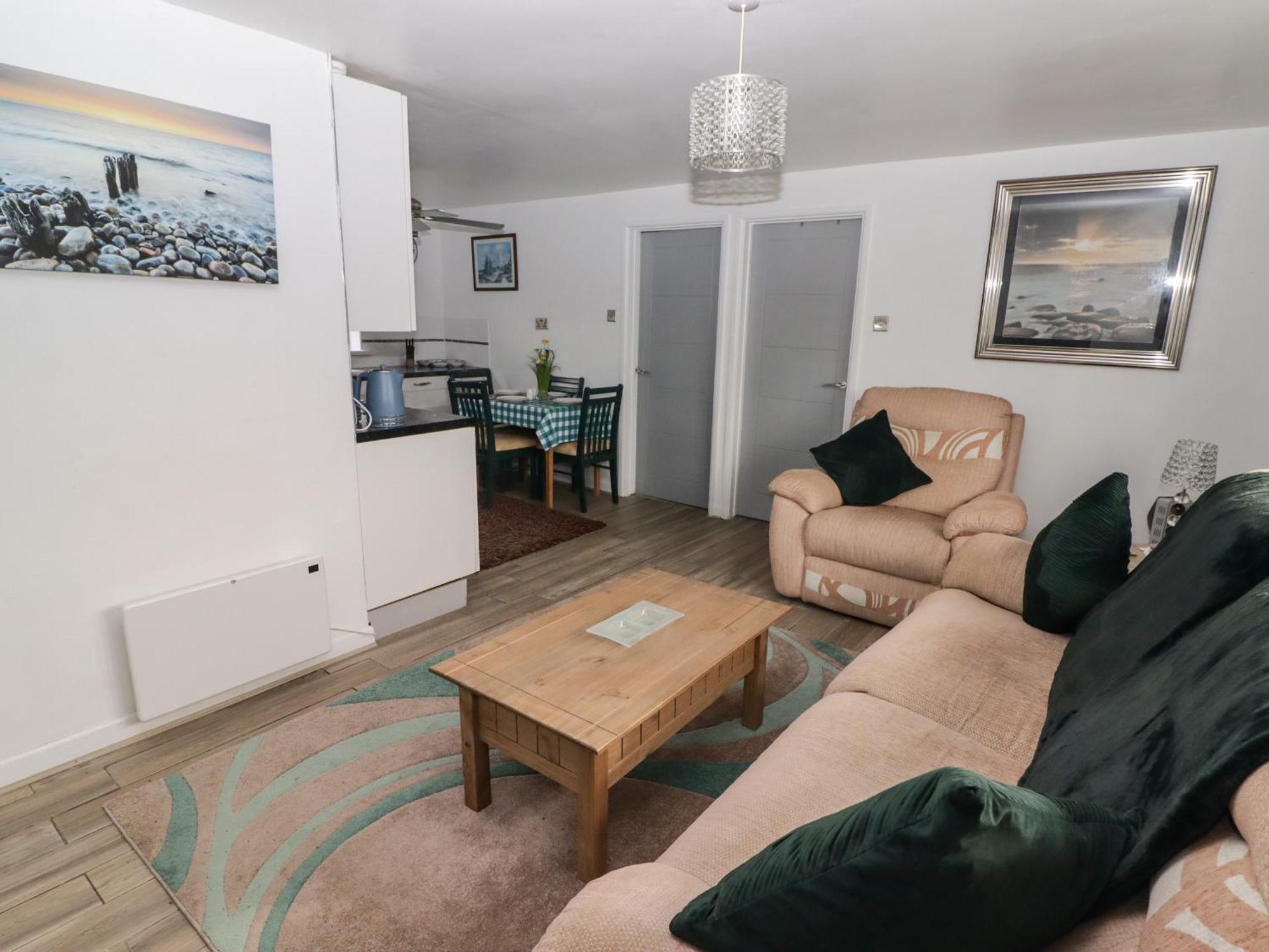 13 Gower Holiday Village Swansea Eksteriør bilde