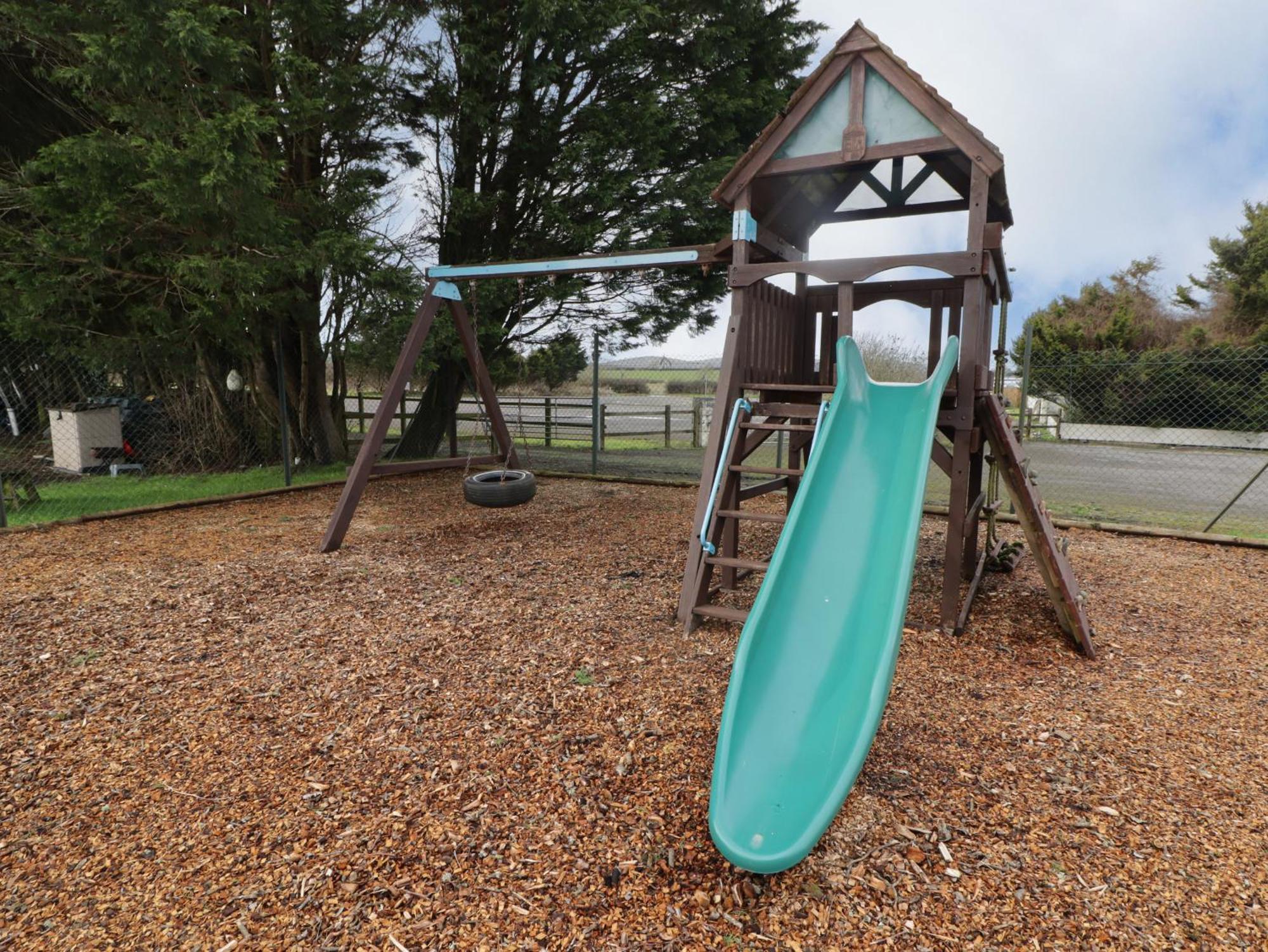 13 Gower Holiday Village Swansea Eksteriør bilde